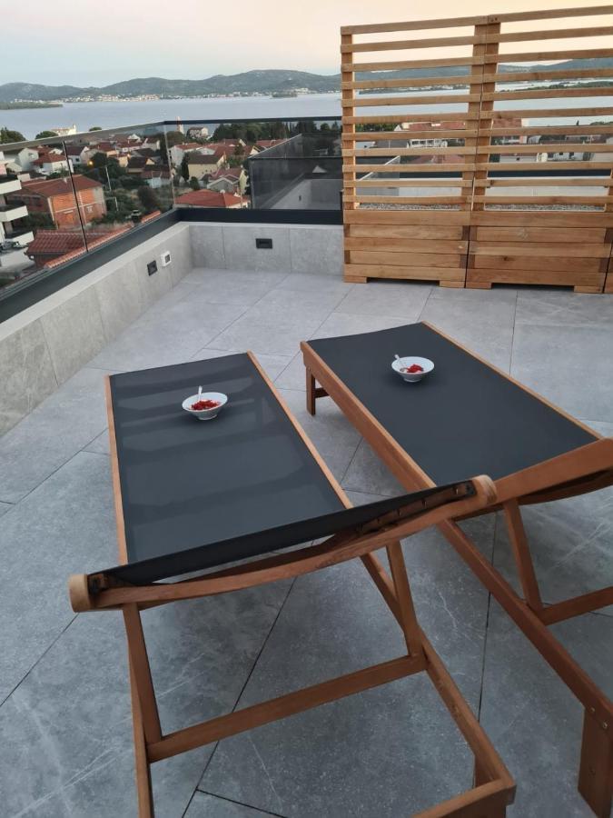 Apartment Rose Garden Sveti Filip i Jakov Eksteriør billede
