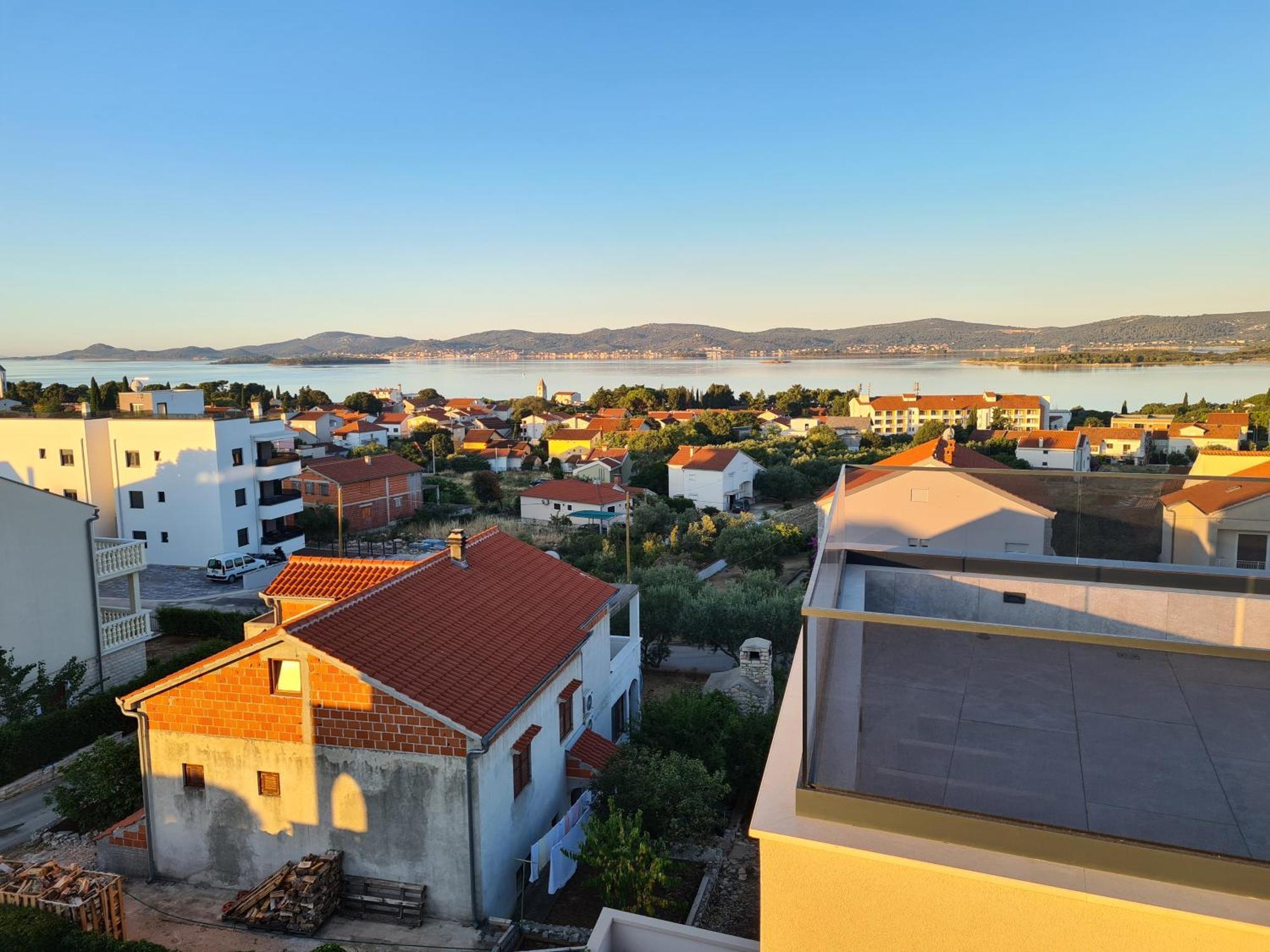 Apartment Rose Garden Sveti Filip i Jakov Eksteriør billede